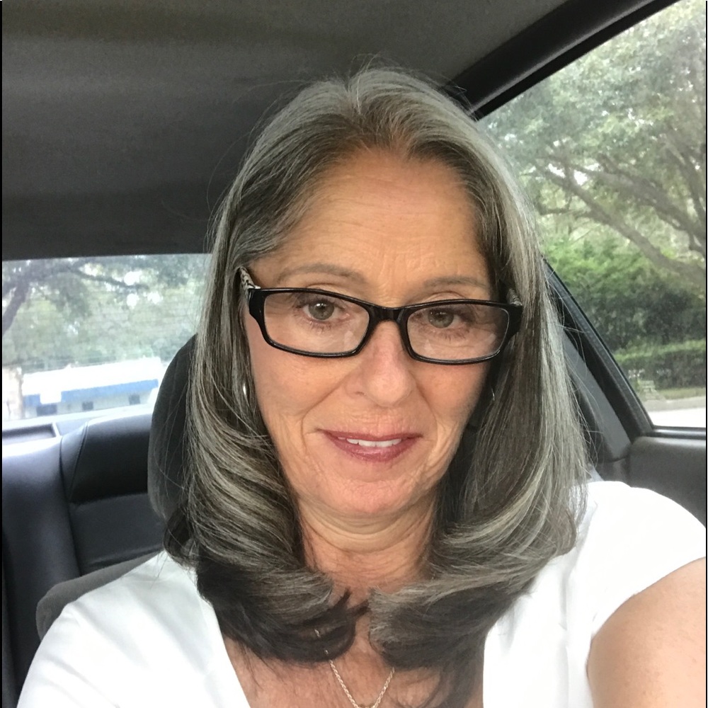 Meet your Posher, Isabella - Picture 2 of 8